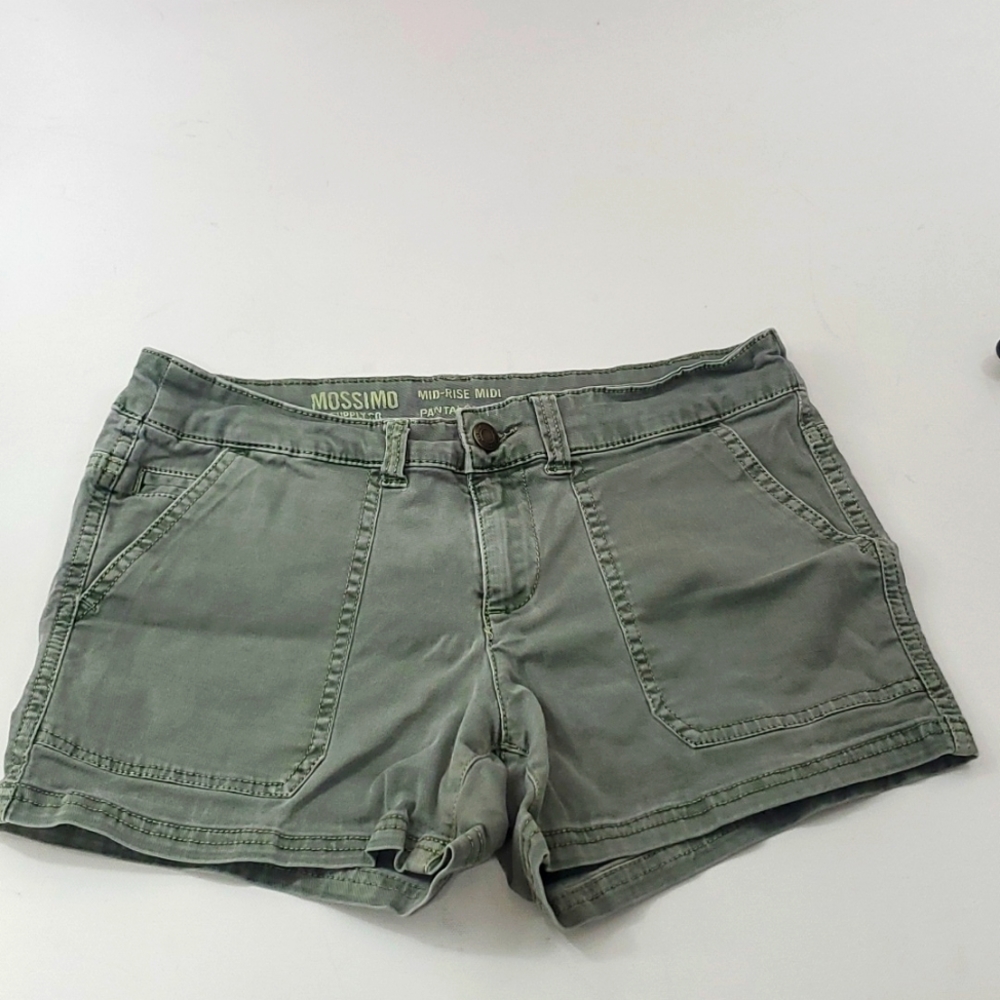 Mossimo faded green short shorts size 4